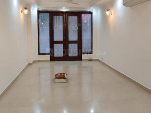 Flat for rent in Deri