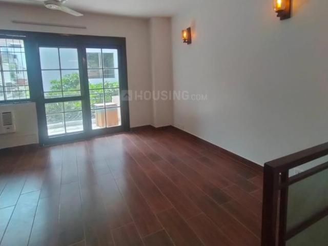 Flat for rent in Deri