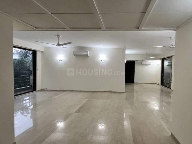 Flat for rent in Deri