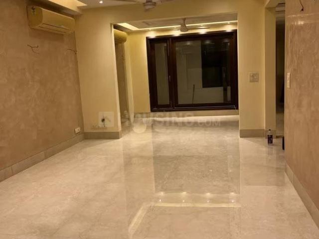 Flat for rent in Deri