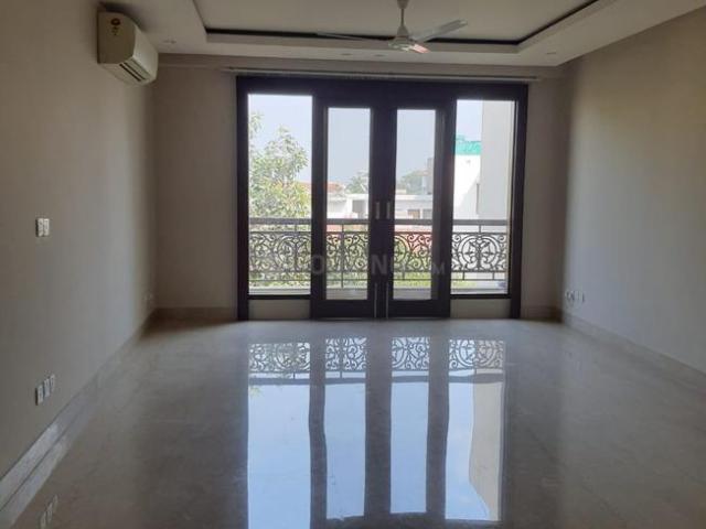 Flat for rent in Deri