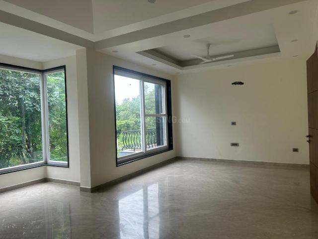 Flat for rent in Deri