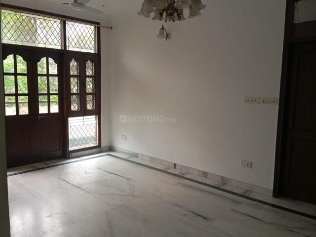 Flat for rent in Deri