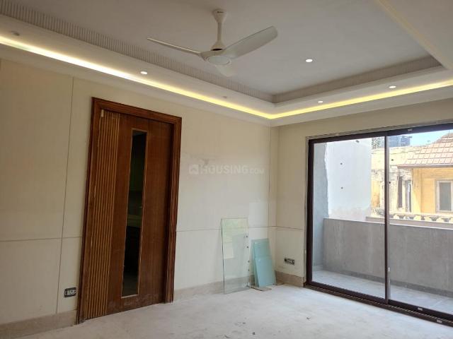 Flat for rent in Deri