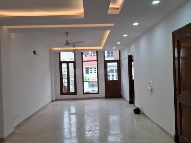 Flat for rent in Deri