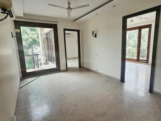 Flat for rent in Deri