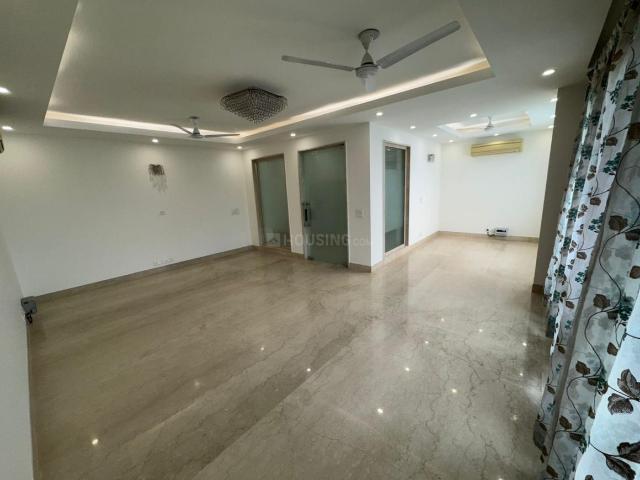 Flat for rent in Deri