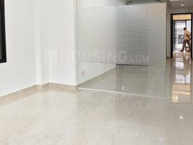Flat for rent in Deri