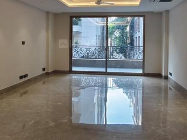 Flat for rent in Deri