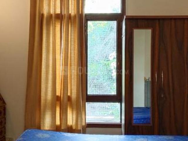 Flat for rent in Deri