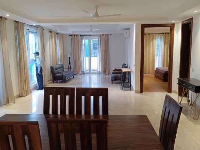 Flat for rent in Deri