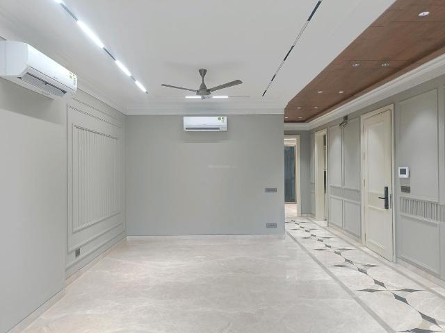 Flat for sale in Defence Colony, Delhi