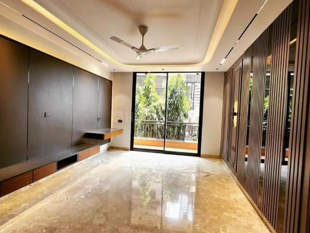 Flat for sale in Defence Colony, Delhi