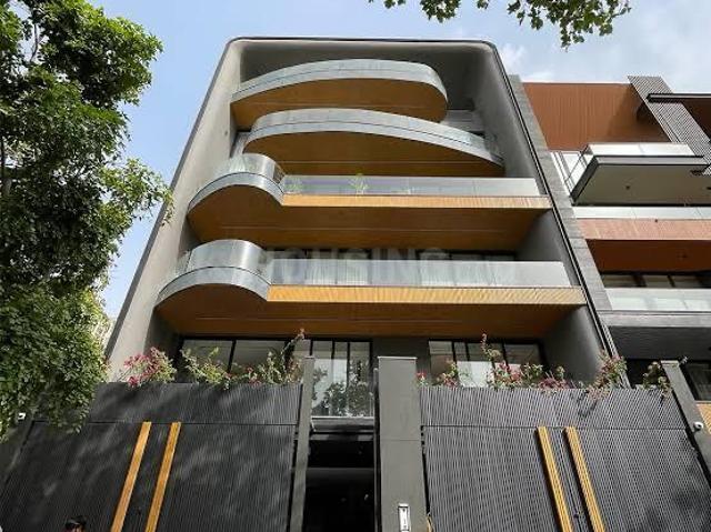 Flat for rent in Hariana