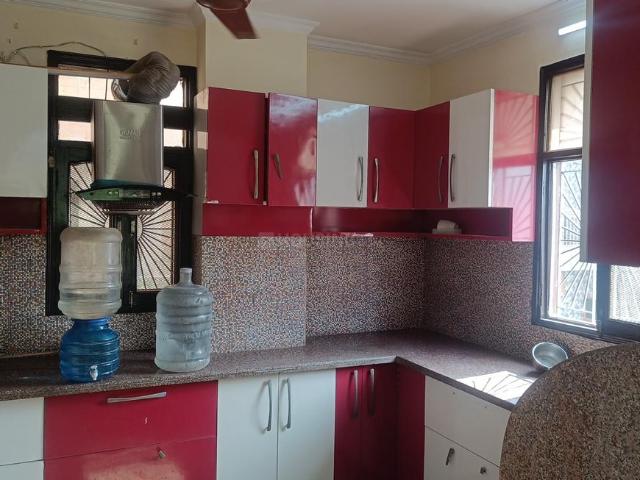Flat for rent in West Delhi, Deri