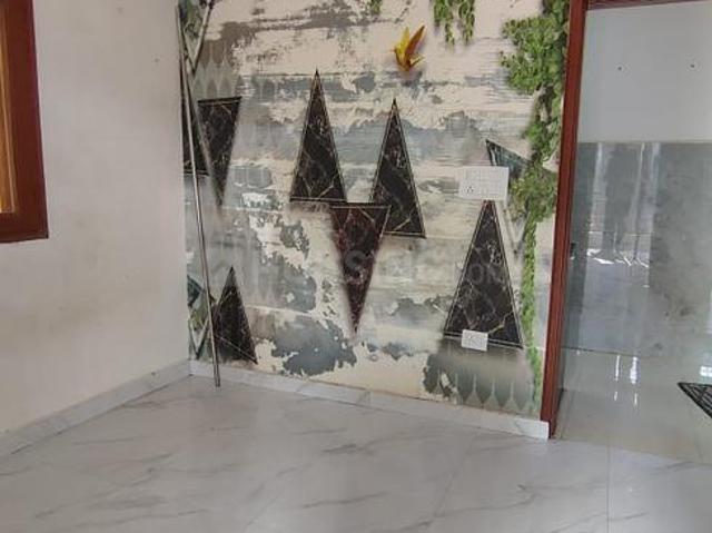 Flat for rent in West Delhi, Deri