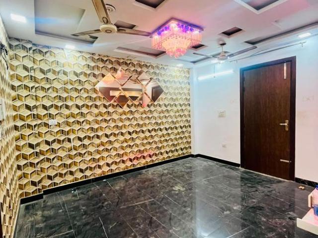 Flat for rent in West Delhi, Deri
