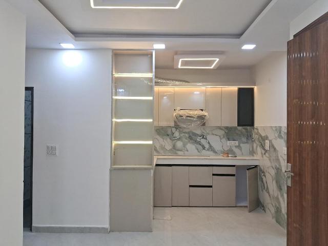 Flat for rent in Nawada, Delhi