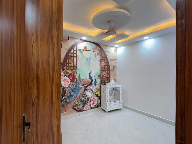 Flat for rent in Sainik Enclave III, Delhi