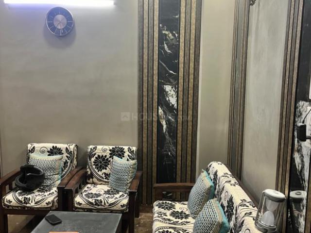 Flat for sale in West Delhi, Deri