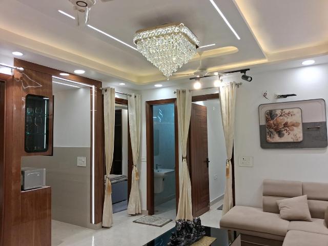 Flat for sale in West Delhi, Deri
