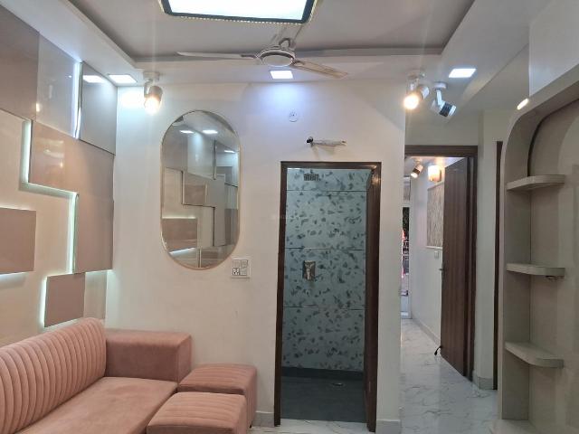 Flat for sale in West Delhi, Deri