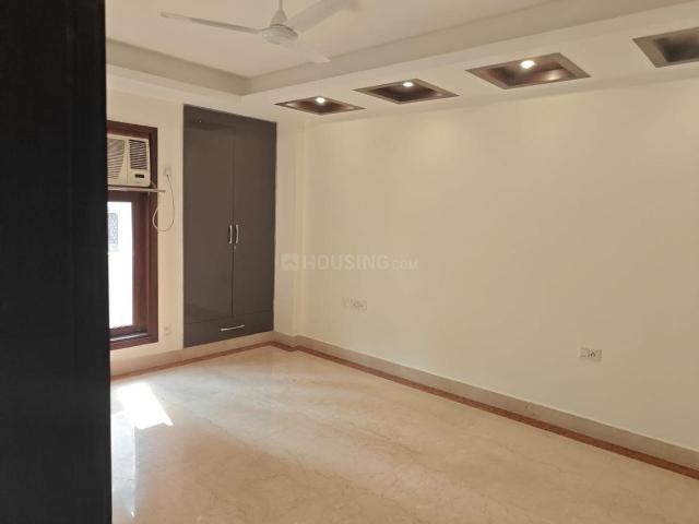 Flat for rent in Deri