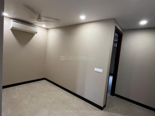 Flat for rent in Deri