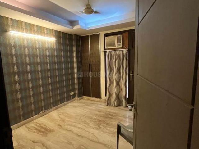 Flat for rent in Deri