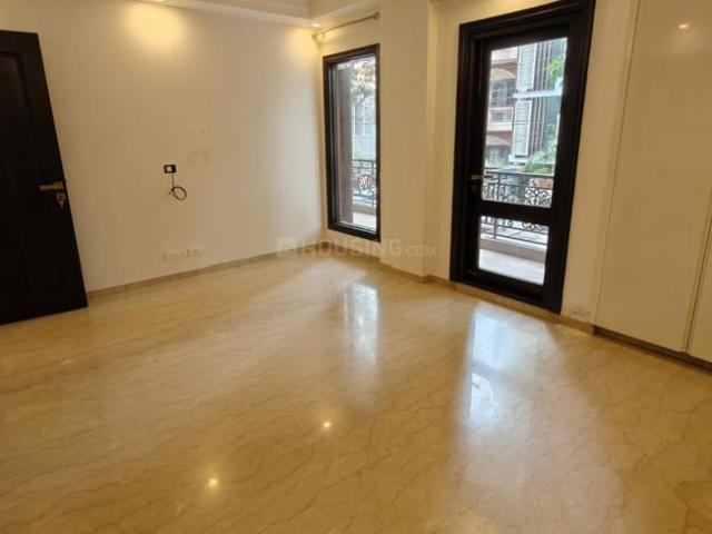 Flat for rent in Deri