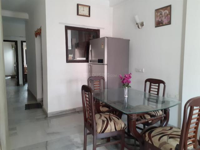 Flat for rent in Deri
