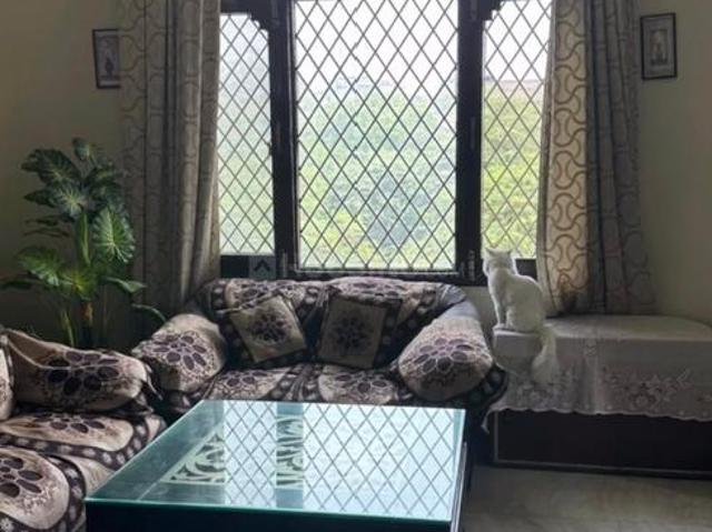 Flat for rent in Deri