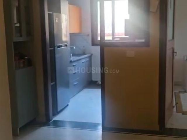 Flat for rent in Deri