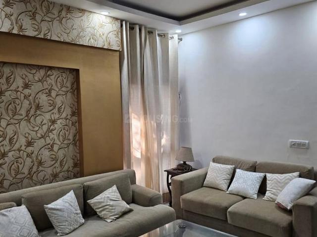 Flat for rent in Deri