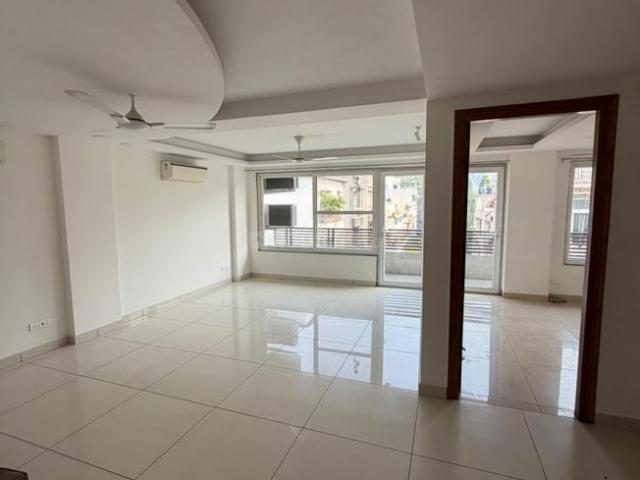 Flat for rent in East of Kailash, Delhi