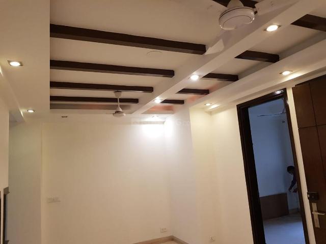 Flat for rent in Deri