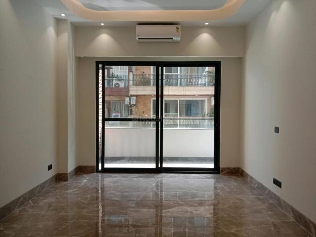 Flat for sale in Deri