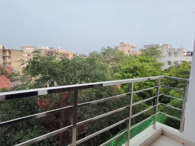Flat for rent in South Delhi, Deri