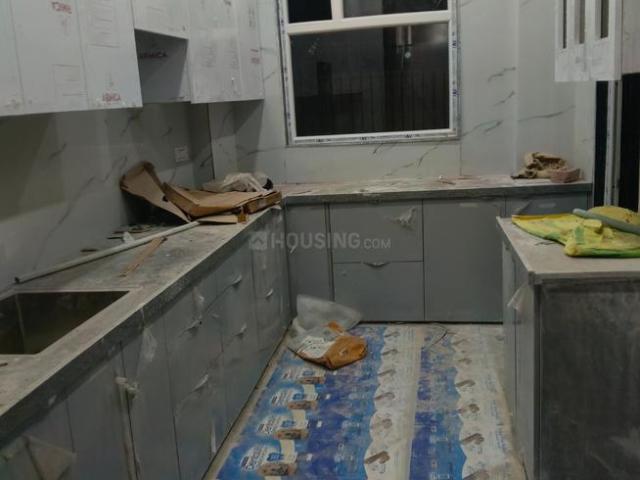 Flat for rent in East Delhi, Deri