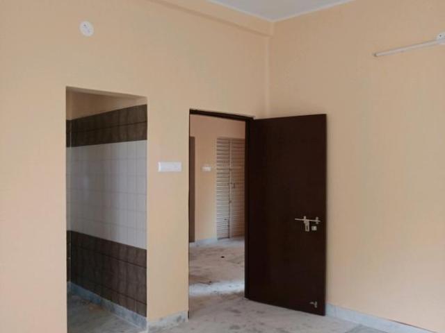 Flat for rent in Santoshpur, Kolkata