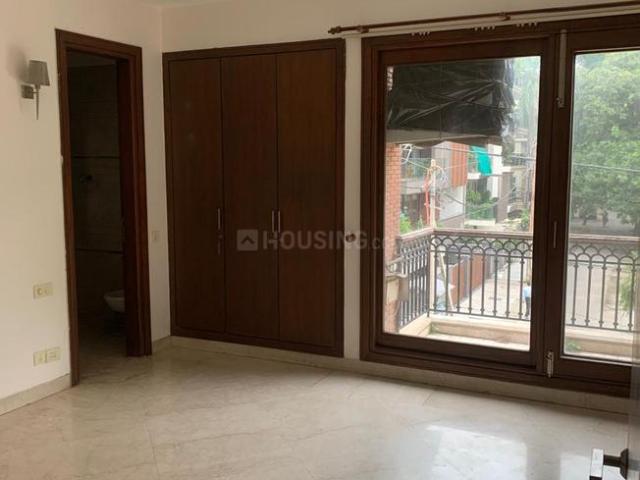 Flat for rent in Deri