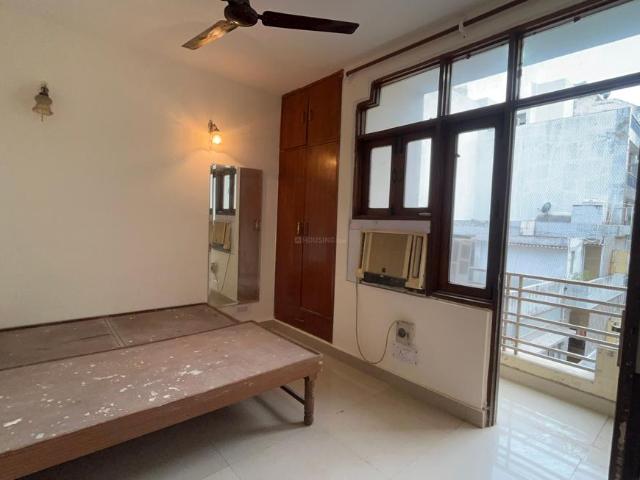 Flat for rent in South Delhi, Deri