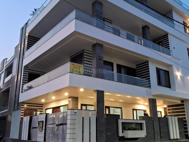 Flat for rent in Lucknow