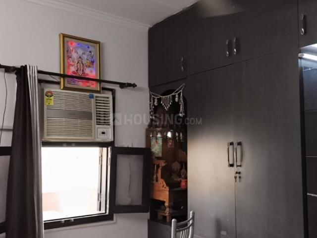 Flat for rent in Deri