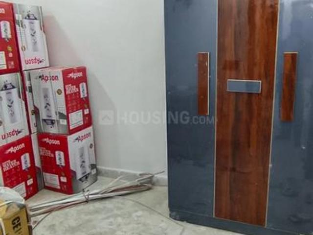 Flat for rent in Deri