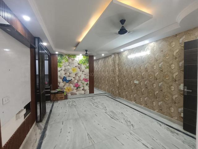 Flat for rent in Deri