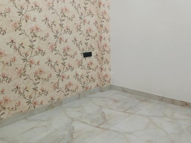 Flat for rent in Deri