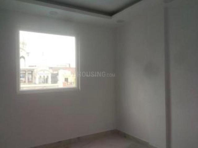 Flat for rent in Deri