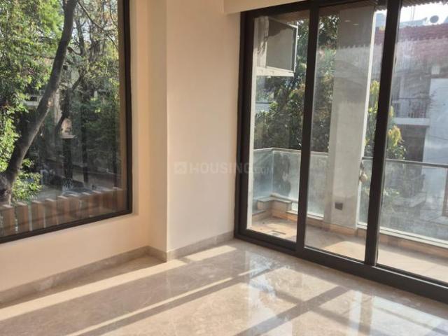 Flat for rent in Deri