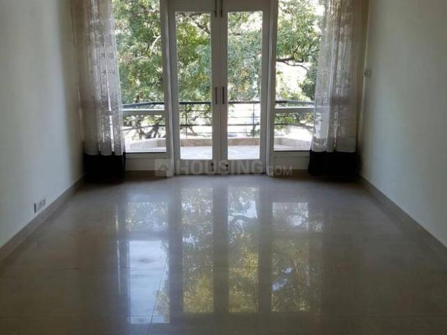 Flat for rent in Deri